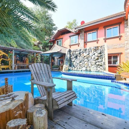 Oyo 549 Maesri Resort Pattaya Dış mekan fotoğraf