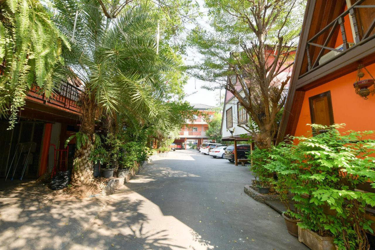 Oyo 549 Maesri Resort Pattaya Dış mekan fotoğraf